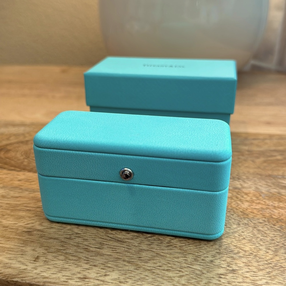Tiffany Jewelry Box, small, box, gift bag, and blank card